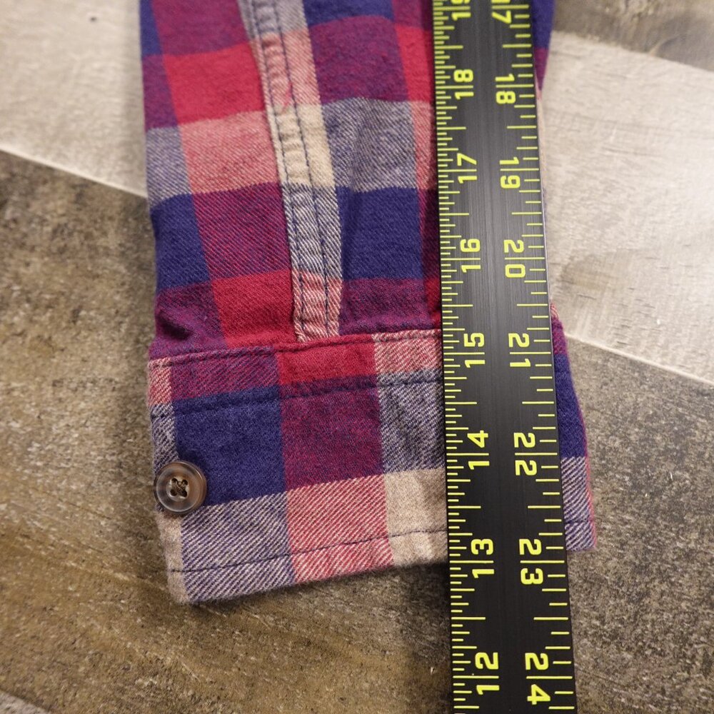 Duluth Trading Free Swingin' Flannel Tunic Women’s Medium Red Blue Plaid - Picture 7 of 9